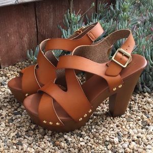 Mossimo platform heels